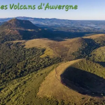 فيلة Pres De St Etienne Et Du Parc Naturel Regional Du Pilat *