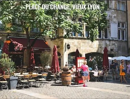 Pres De St Etienne Et Du Parc Naturel Regional Du Pilat *