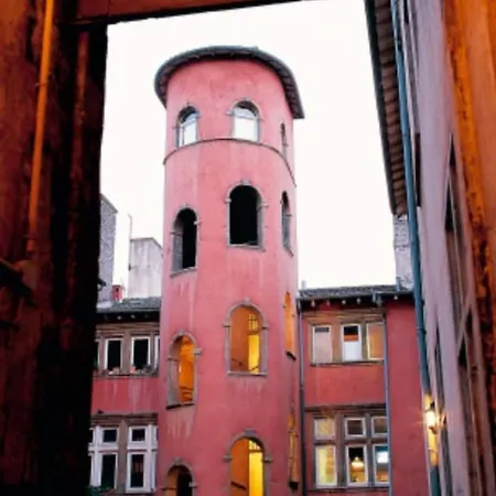 Pres De St Etienne Et Du Parc Naturel Regional Du Pilat Willa