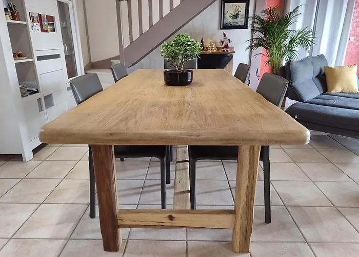 Pres De St Etienne Et Du Parc Naturel Regional Du Pilat