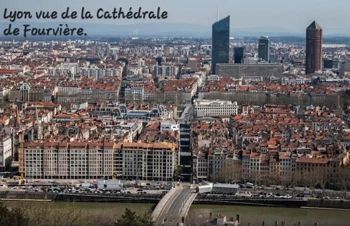 Pres De St Etienne Et Du Parc Naturel Regional Du Pilat