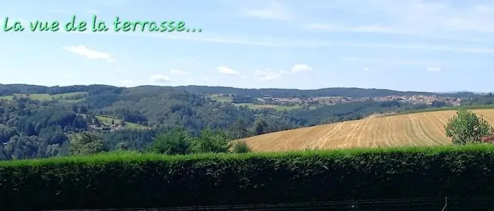 Pres De St Etienne Et Du Parc Naturel Regional Du Pilat